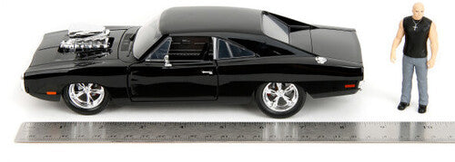 Jada Toys 1:24 Fast & Furious Dodge Charger with Dom Figure β Die-Cast Model